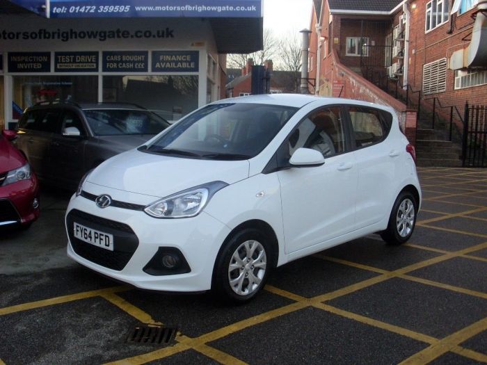 Hyundai i10 1.0 SE 5dr Hatchback Petrol White