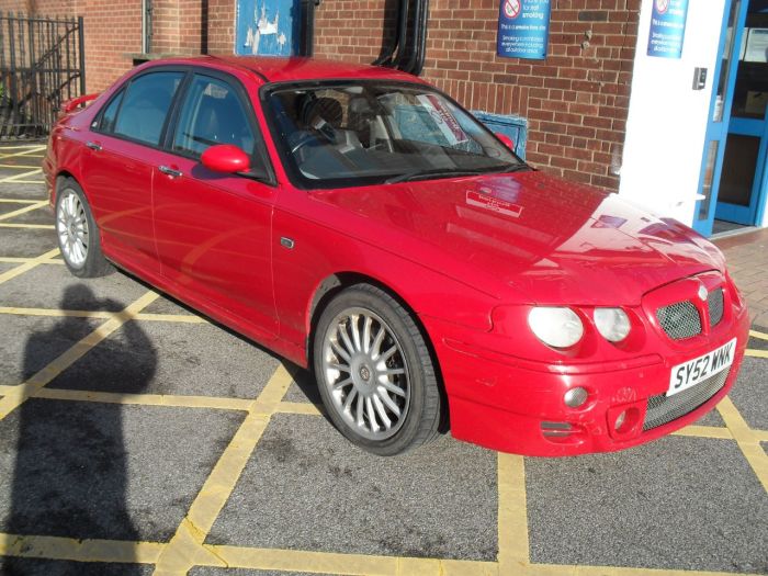 MG ZT 2.5 190 + 4dr Saloon Petrol Red
