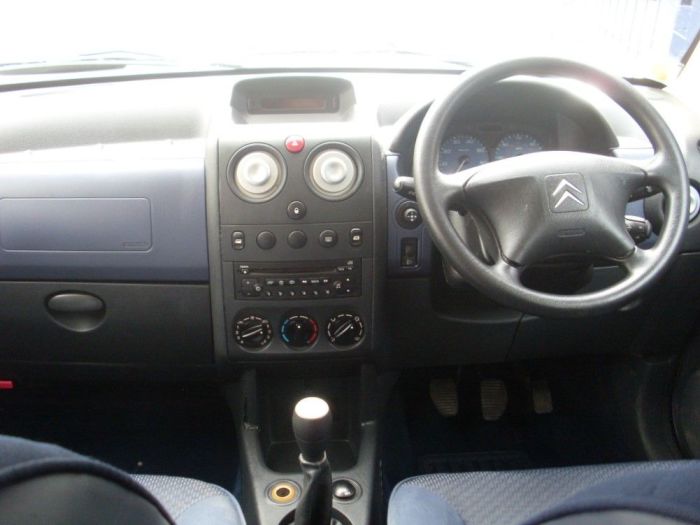 Citroen Berlingo Multispace 1.6 HDi 16V Desire 5dr MPV Diesel Silver