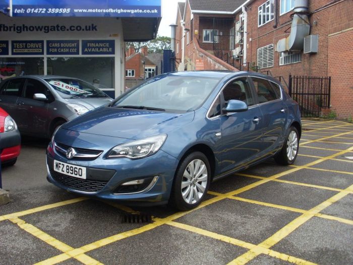 Vauxhall Astra 1.6i 16V Elite 5dr Hatchback Petrol Deep Sky Blue