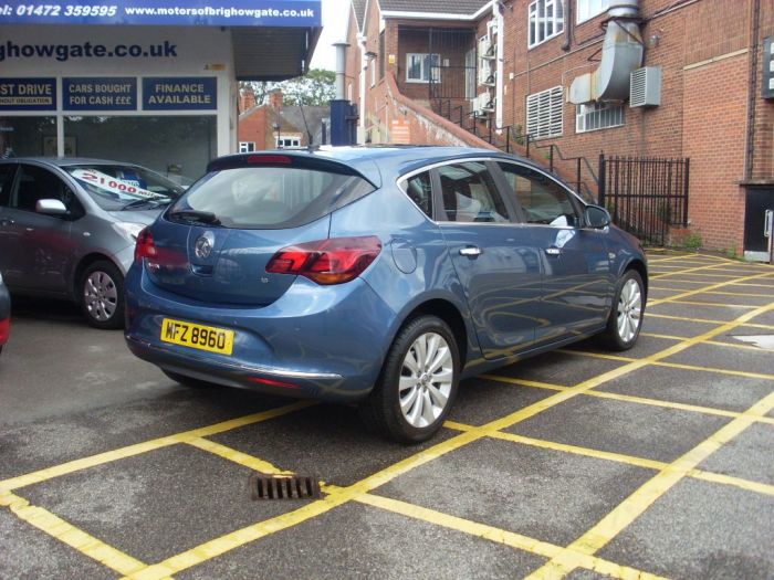 Vauxhall Astra 1.6i 16V Elite 5dr Hatchback Petrol Deep Sky Blue