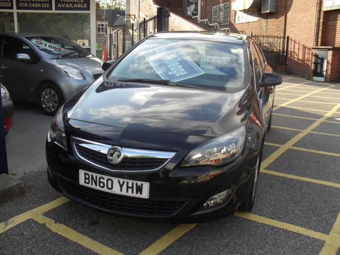 Vauxhall Astra 1.6i 16V SRi 5dr Hatchback Petrol Black