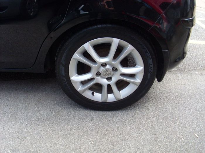 Vauxhall Corsa 1.2i 16V SXi 5dr Hatchback Petrol Black