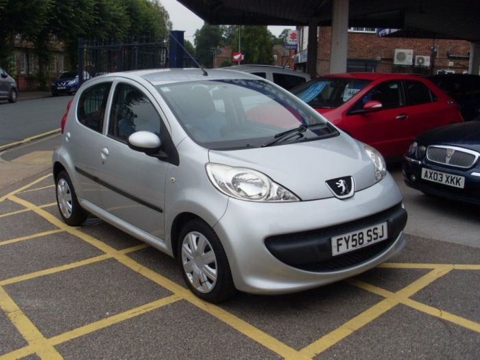 Peugeot 107 1.0 Urban Move 5dr Hatchback Petrol Silver