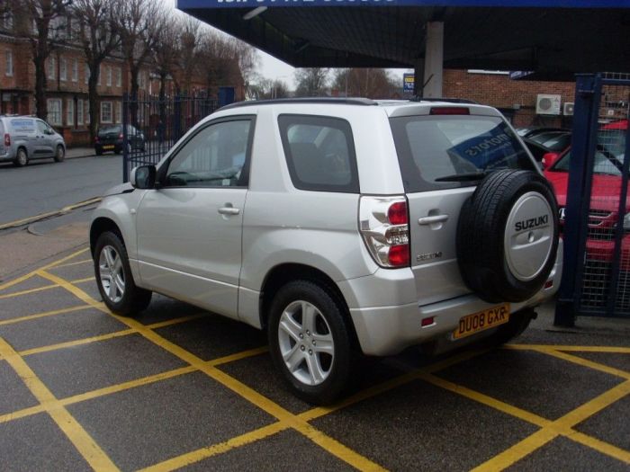 Suzuki Grand Vitara 1.6 VVT 3dr Estate Petrol Silver