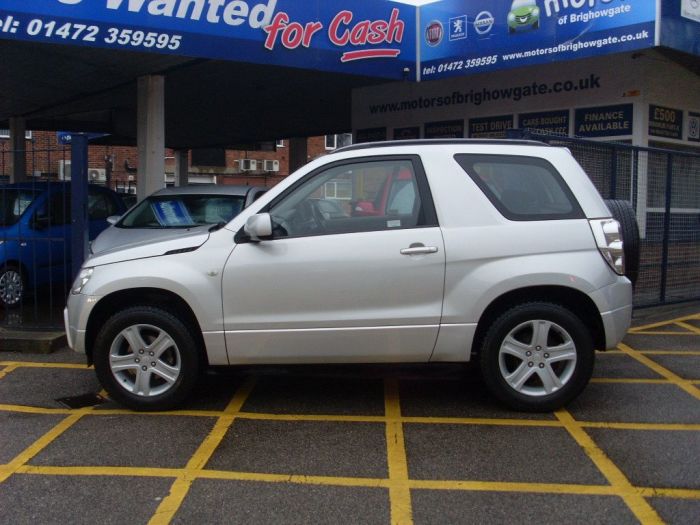 Suzuki Grand Vitara 1.6 VVT 3dr Estate Petrol Silver