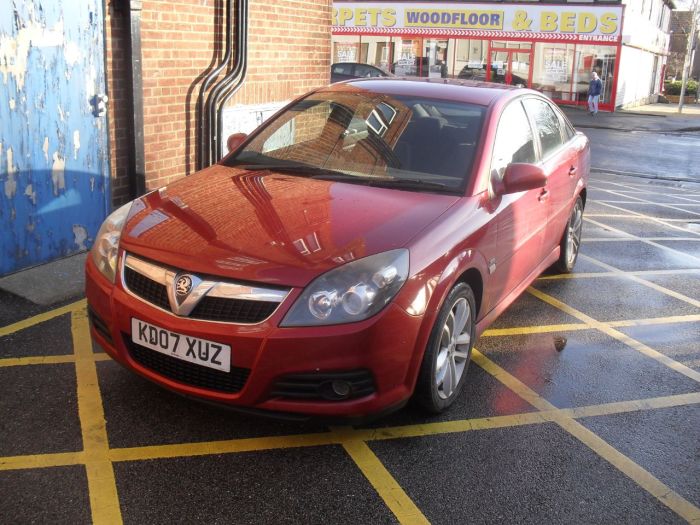 Vauxhall Vectra 1.8i VVT SRi 5dr Hatchback Petrol Red Met