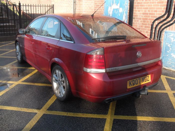 Vauxhall Vectra 1.8i VVT SRi 5dr Hatchback Petrol Red Met