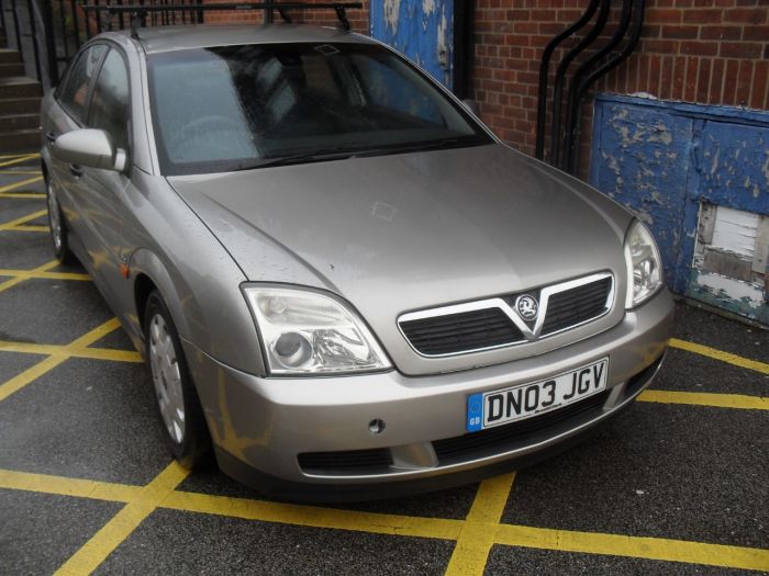 Vauxhall Vectra 1.8i LS 5dr Hatchback Petrol Silver