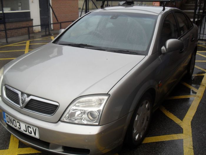 Vauxhall Vectra 1.8i LS 5dr Hatchback Petrol Silver