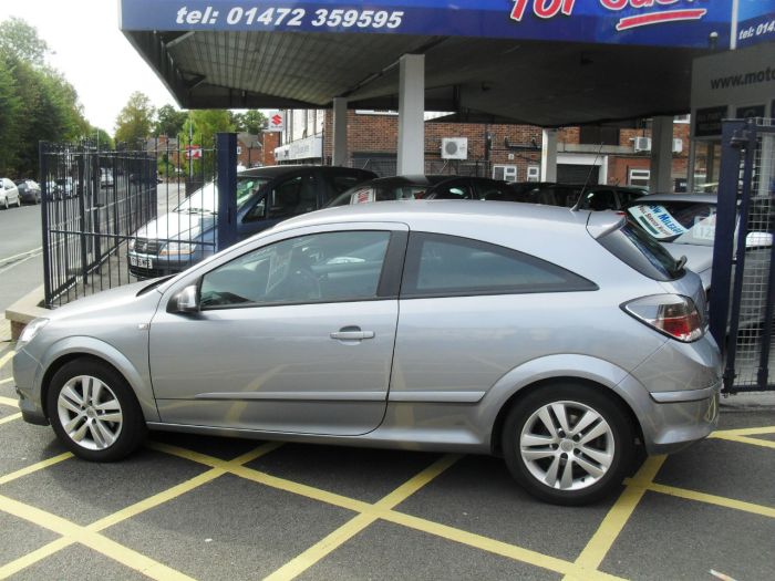 Vauxhall Astra 1.4i 16V SXi 3dr Hatchback Petrol Silver Grey Met