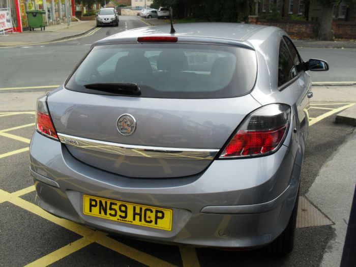 Vauxhall Astra 1.4i 16V SXi 3dr Hatchback Petrol Silver Grey Met