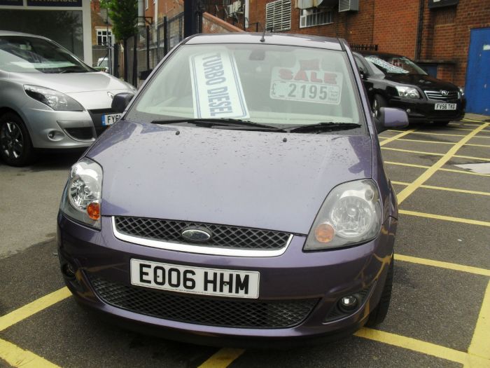 Ford Fiesta 1.4 TDCi Ghia 5dr Hatchback Diesel Purple