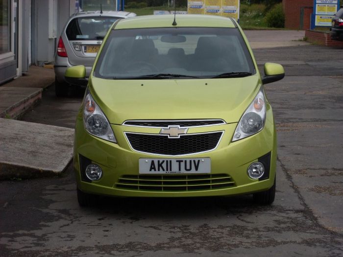 Chevrolet Spark 1.0i LS 5dr Hatchback Petrol Citrus Green