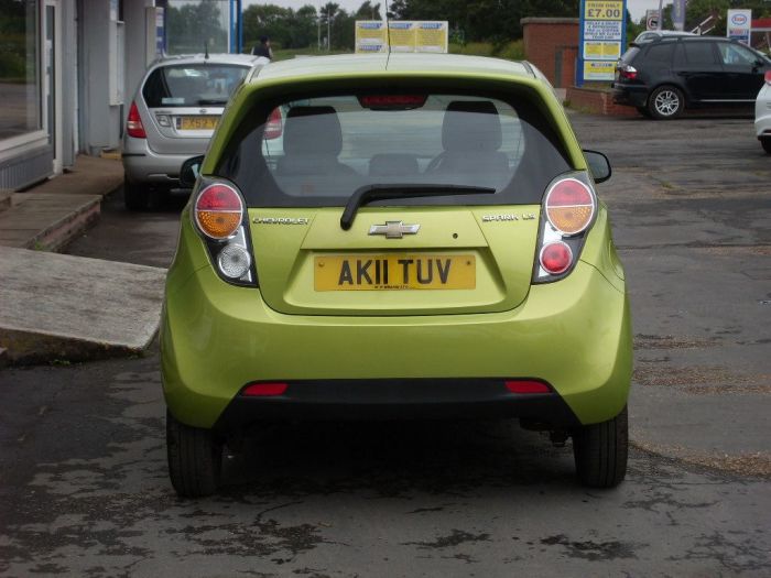Chevrolet Spark 1.0i LS 5dr Hatchback Petrol Citrus Green