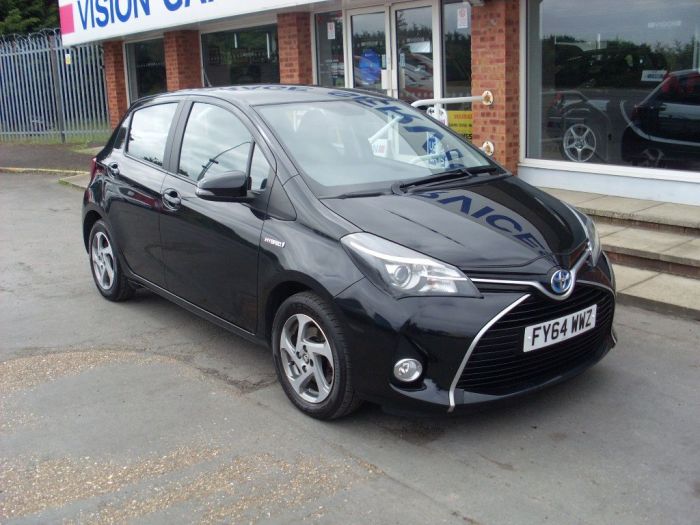 Toyota Yaris 1.5 Hybrid Icon 5dr CVT Hatchback Petrol / Electric Hybrid Black