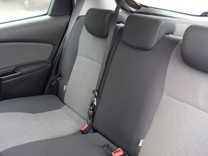 Toyota Yaris 1.5 Hybrid Icon 5dr CVT Hatchback Petrol / Electric Hybrid Black