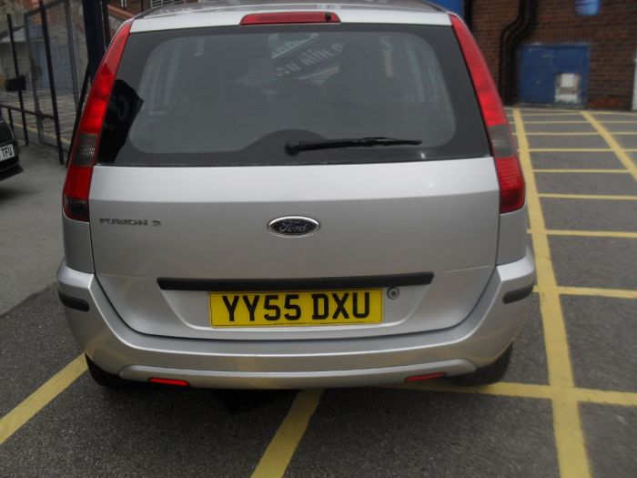 Ford Fusion 1.4 2 5dr Hatchback Petrol Silver