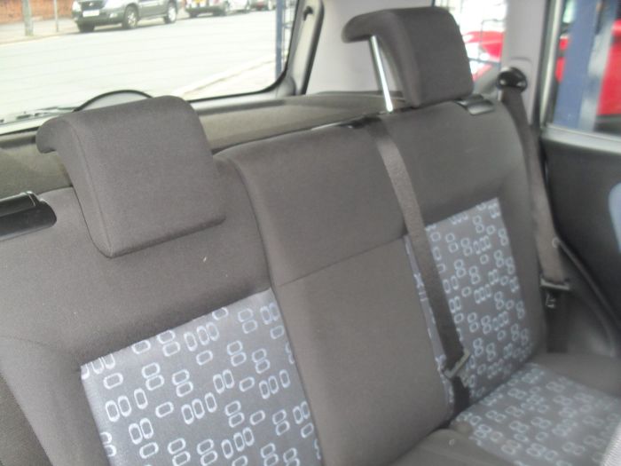Ford Fusion 1.4 2 5dr Hatchback Petrol Silver