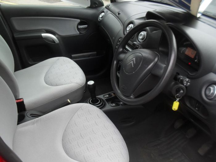Citroen C3 1.4i Desire 5dr Hatchback Petrol Red Met