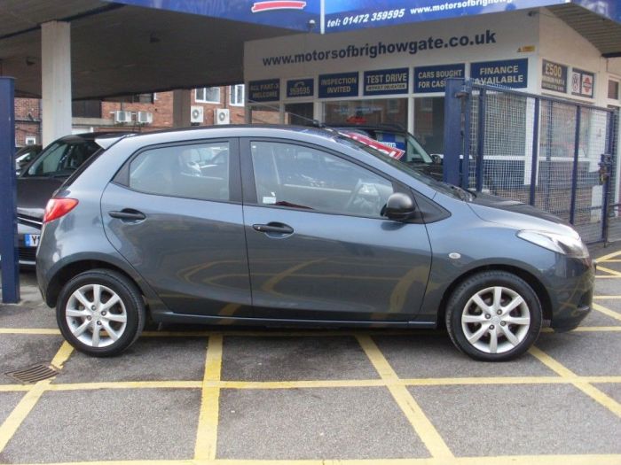 Mazda 2 1.4D TS 5dr Hatchback Diesel Gunmetal Grey