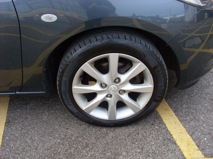 Mazda 2 1.4D TS 5dr Hatchback Diesel Gunmetal Grey