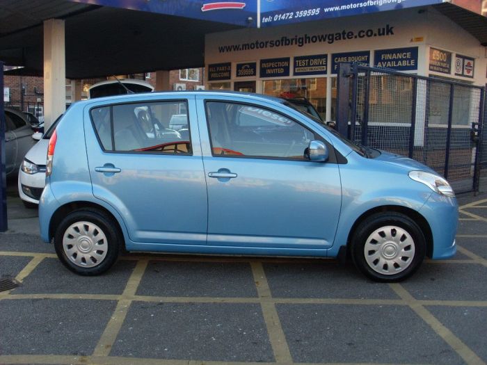Perodua Myvi 1.3 SXi 5dr Hatchback Petrol Caribbean Blue