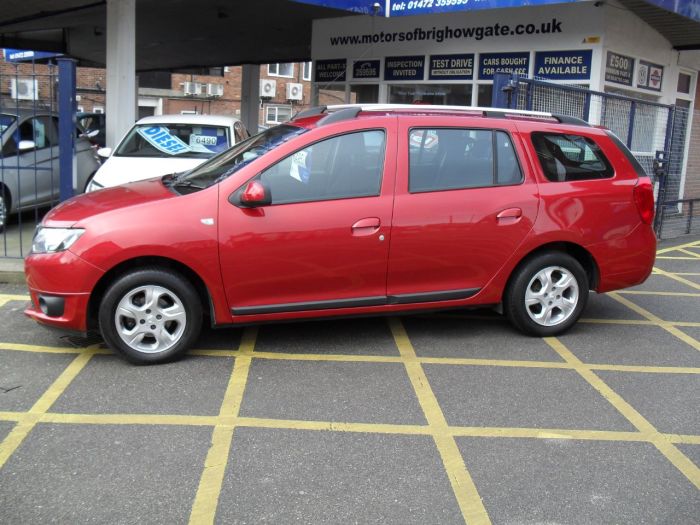 Dacia Logan 1.5 dCi Laureate 5dr Estate Diesel Red Mettalic