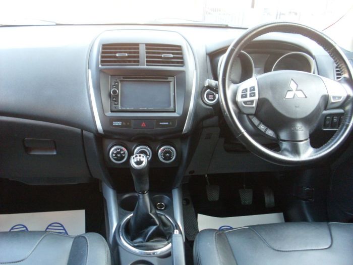 Mitsubishi ASX 1.6i 4 ClearTec 5dr Hatchback Petrol White
