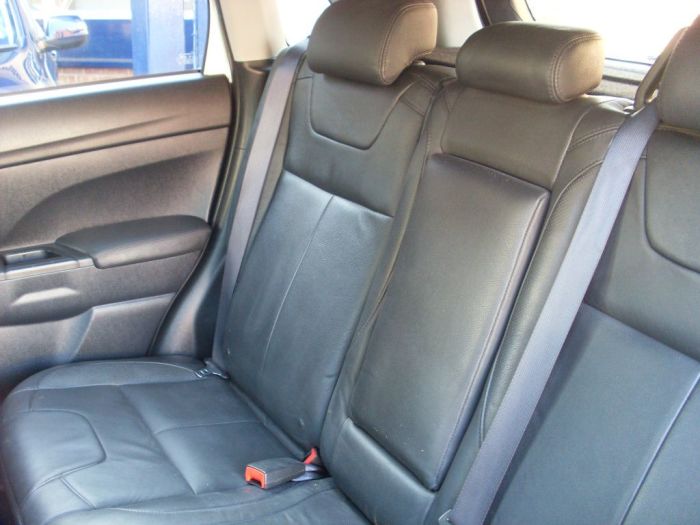 Mitsubishi ASX 1.6i 4 ClearTec 5dr Hatchback Petrol White