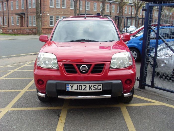 Nissan X Trail 2.0i Sport 5dr Estate Petrol Bright Red