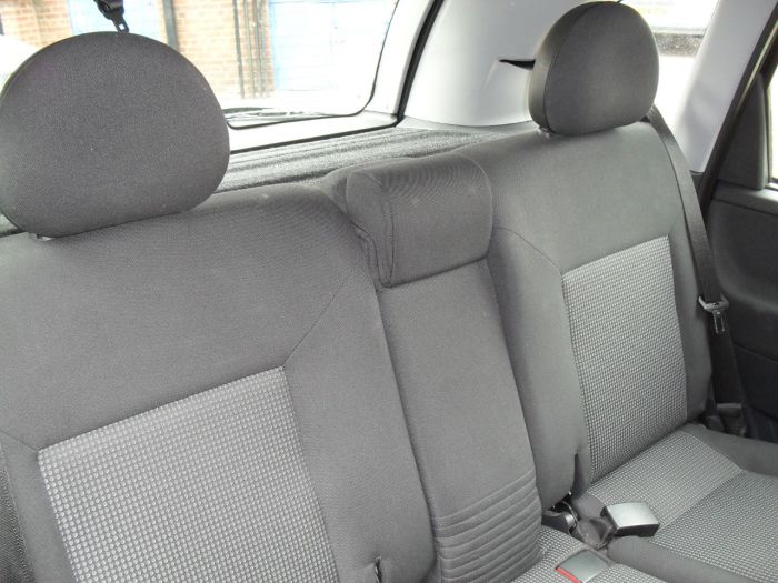 Vauxhall Meriva 1.4i 16V 5dr MPV Petrol Black