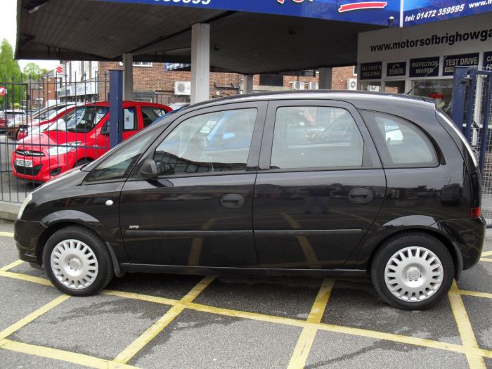 Vauxhall Meriva 1.4i 16V 5dr MPV Petrol Black
