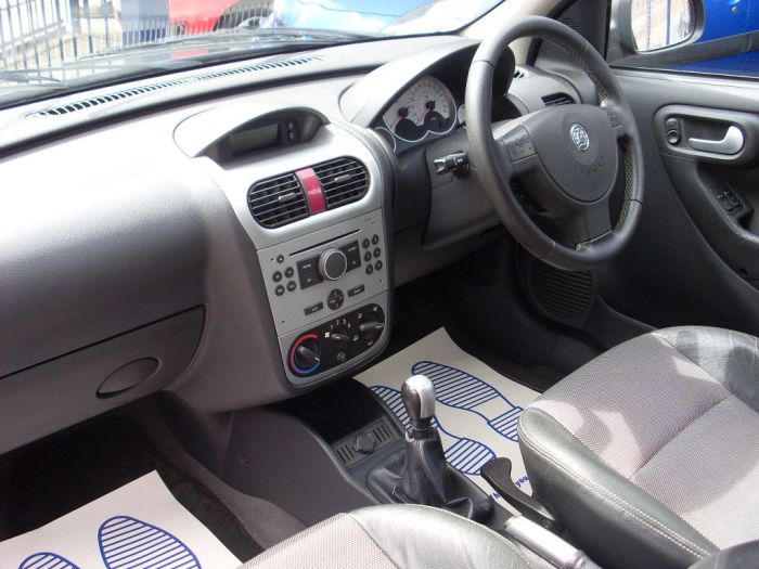 Vauxhall Corsa 1.4i 16V SXi+ 3dr Hatchback Petrol Ultra Blue