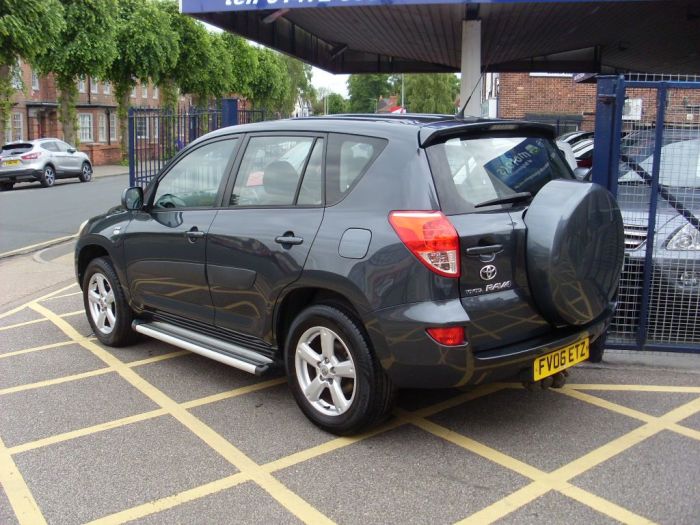 Toyota Rav-4 2.2 D-4D XT4 5dr Estate Diesel Grey Metallic