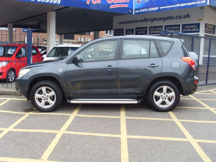 Toyota Rav-4 2.2 D-4D XT4 5dr Estate Diesel Grey Metallic