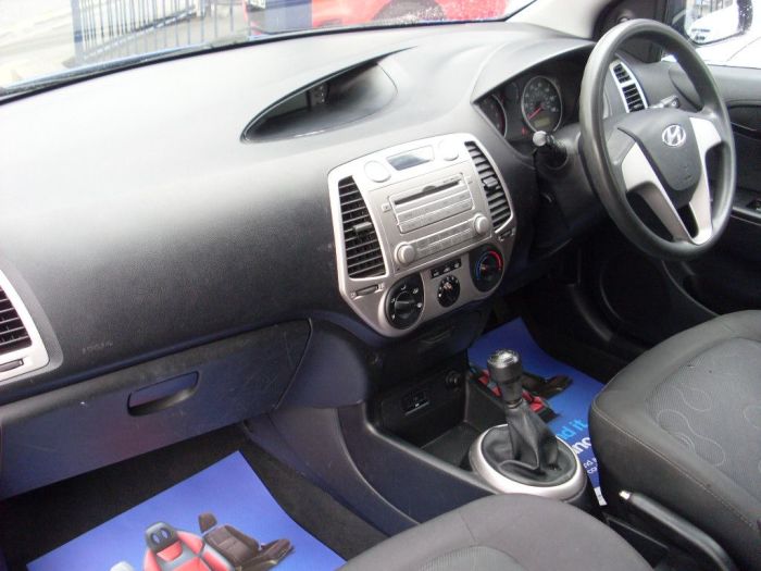 Hyundai i20 1.2 Classic 3dr Hatchback Petrol Metallic Blue