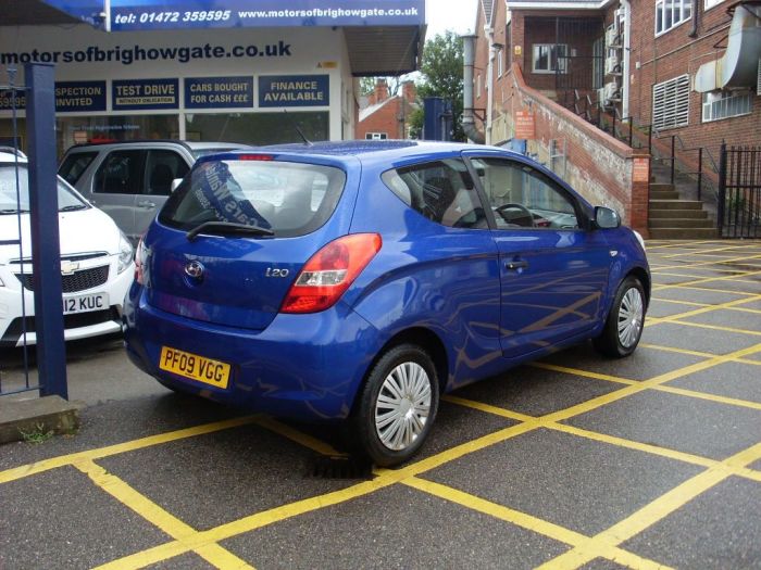 Hyundai i20 1.2 Classic 3dr Hatchback Petrol Metallic Blue