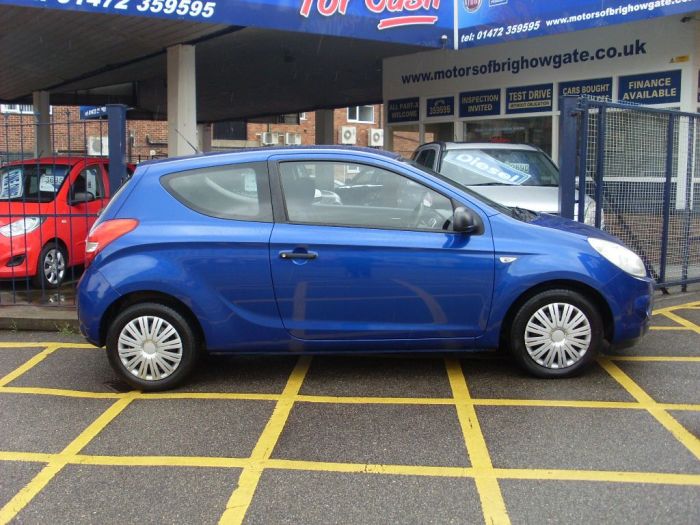 Hyundai i20 1.2 Classic 3dr Hatchback Petrol Metallic Blue