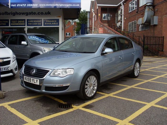 Volkswagen Passat 2.0 Highline TDI CR 4dr Saloon Diesel Sky Blue Metallic
