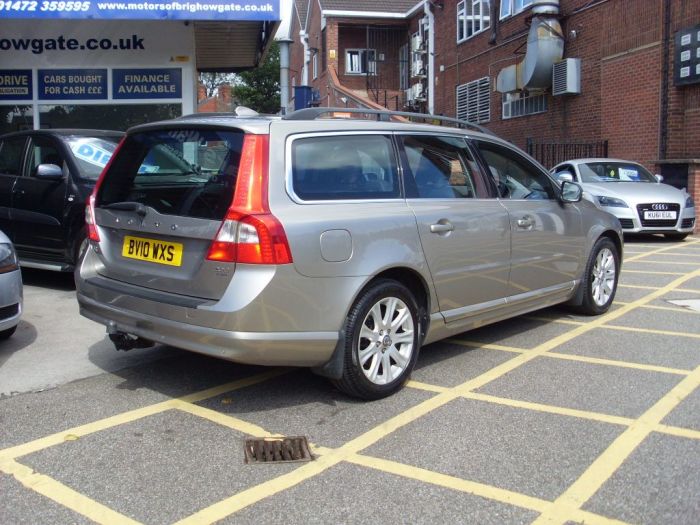 Volvo V70 2.0D SE 5dr Estate Diesel Platinum Silver