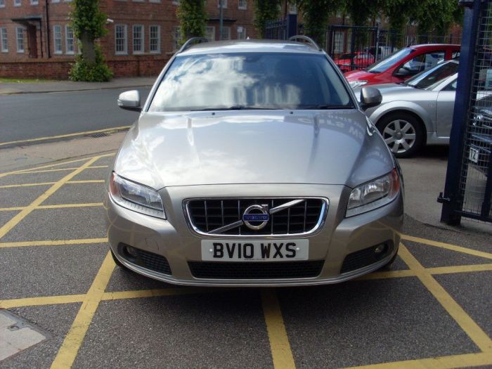 Volvo V70 2.0D SE 5dr Estate Diesel Platinum Silver