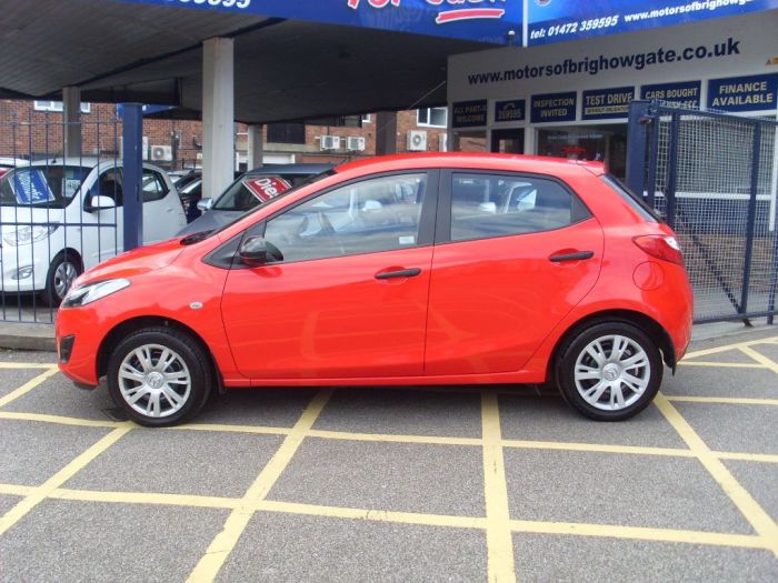 Mazda 2 1.3 TS 5dr Hatchback Petrol Red