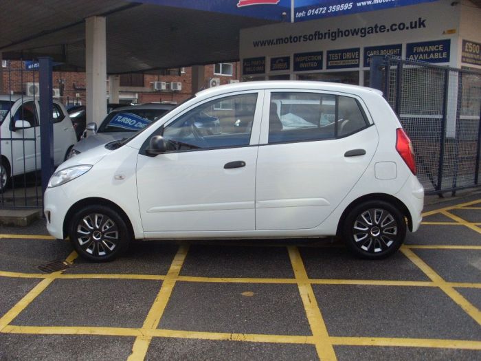 Hyundai i10 1.2 Classic 5dr Hatchback Petrol White