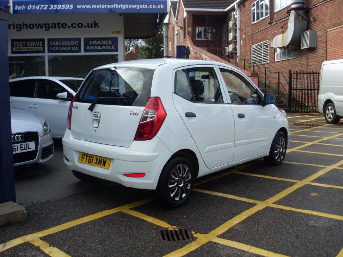 Hyundai i10 1.2 Classic 5dr Hatchback Petrol White
